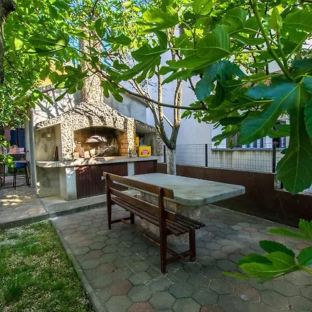Apartamento With Parking Space Seline, Paklenica - 25357 *